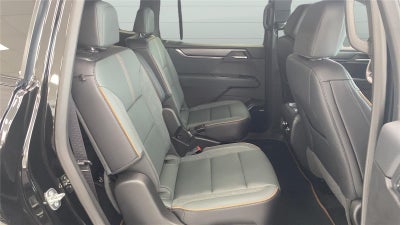 2025 GMC Acadia AWD AT4