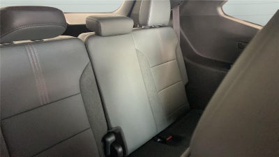 2025 GMC Acadia AWD AT4