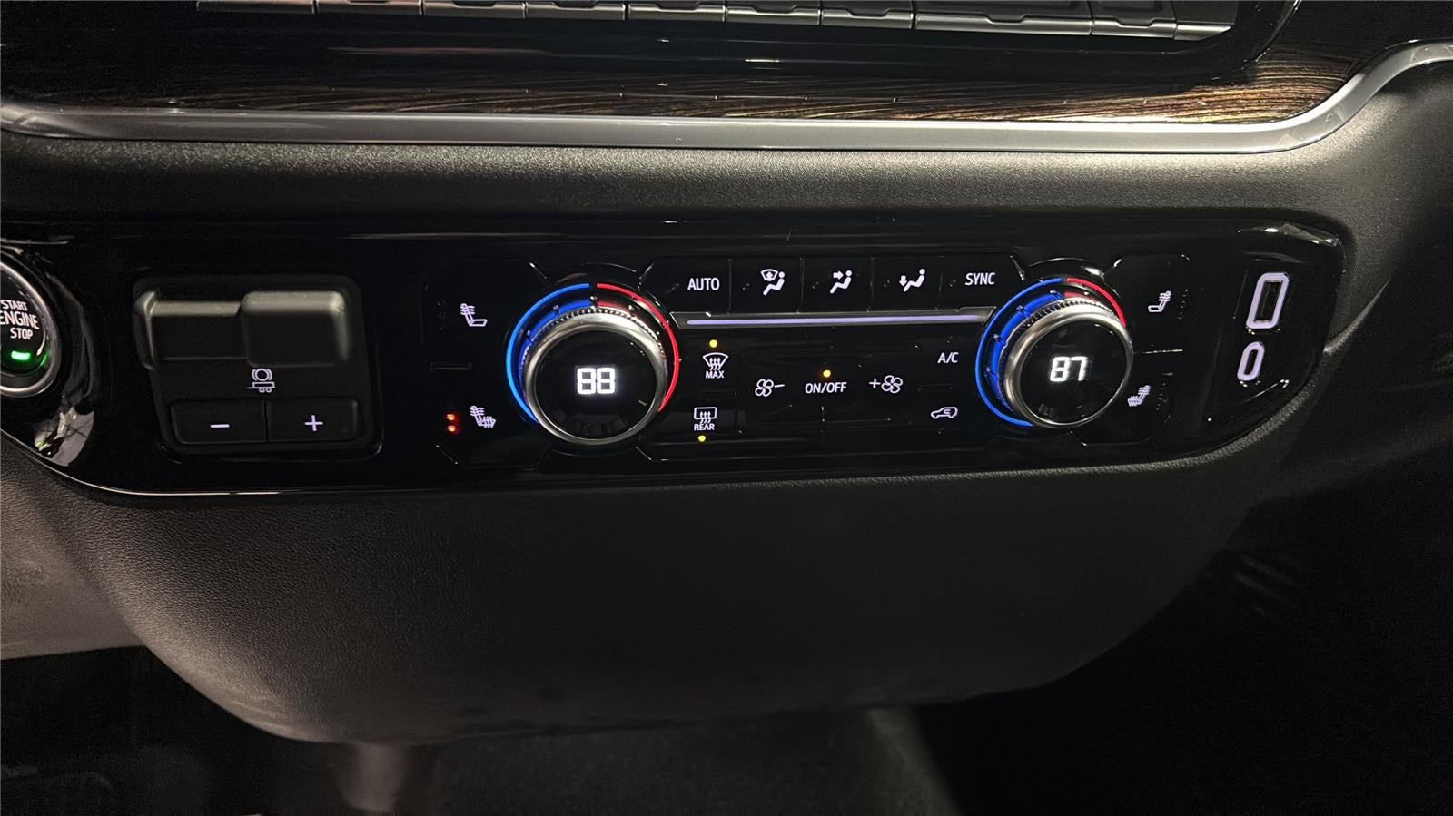 2026 GMC Sierra 3500HD SLE