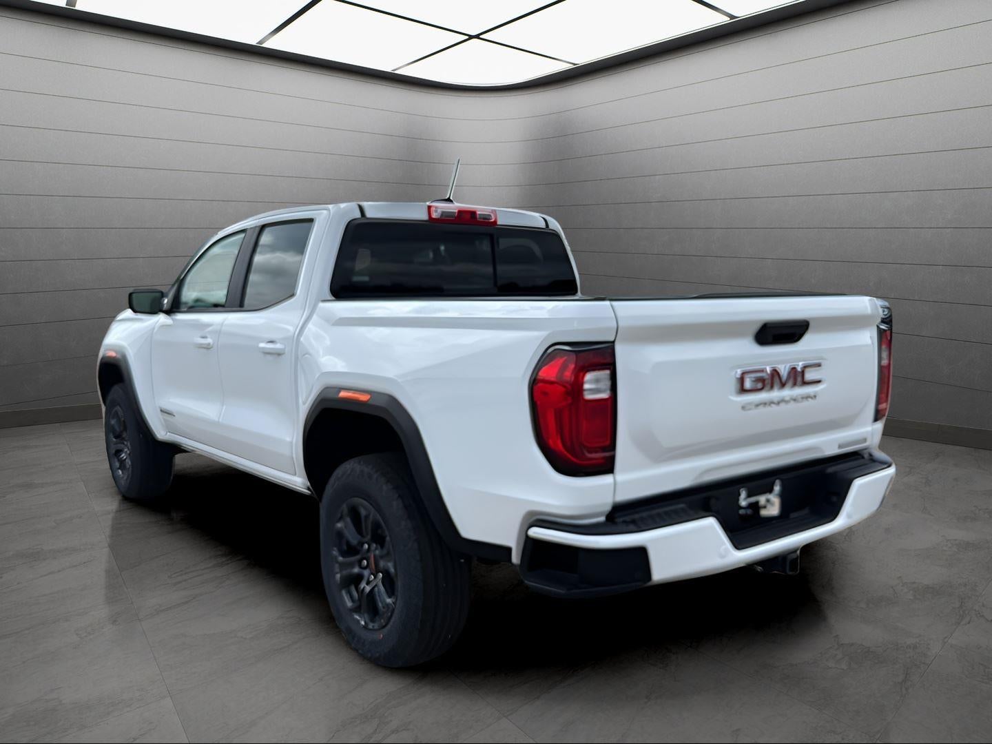 2025 GMC Canyon 2WD Elevation