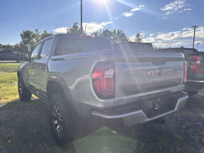 2025 GMC Canyon 4WD AT4