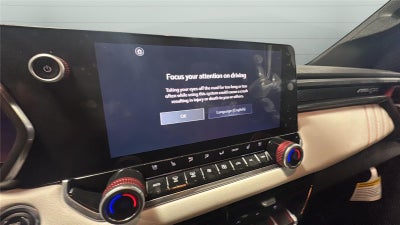 2025 GMC Canyon 4WD AT4