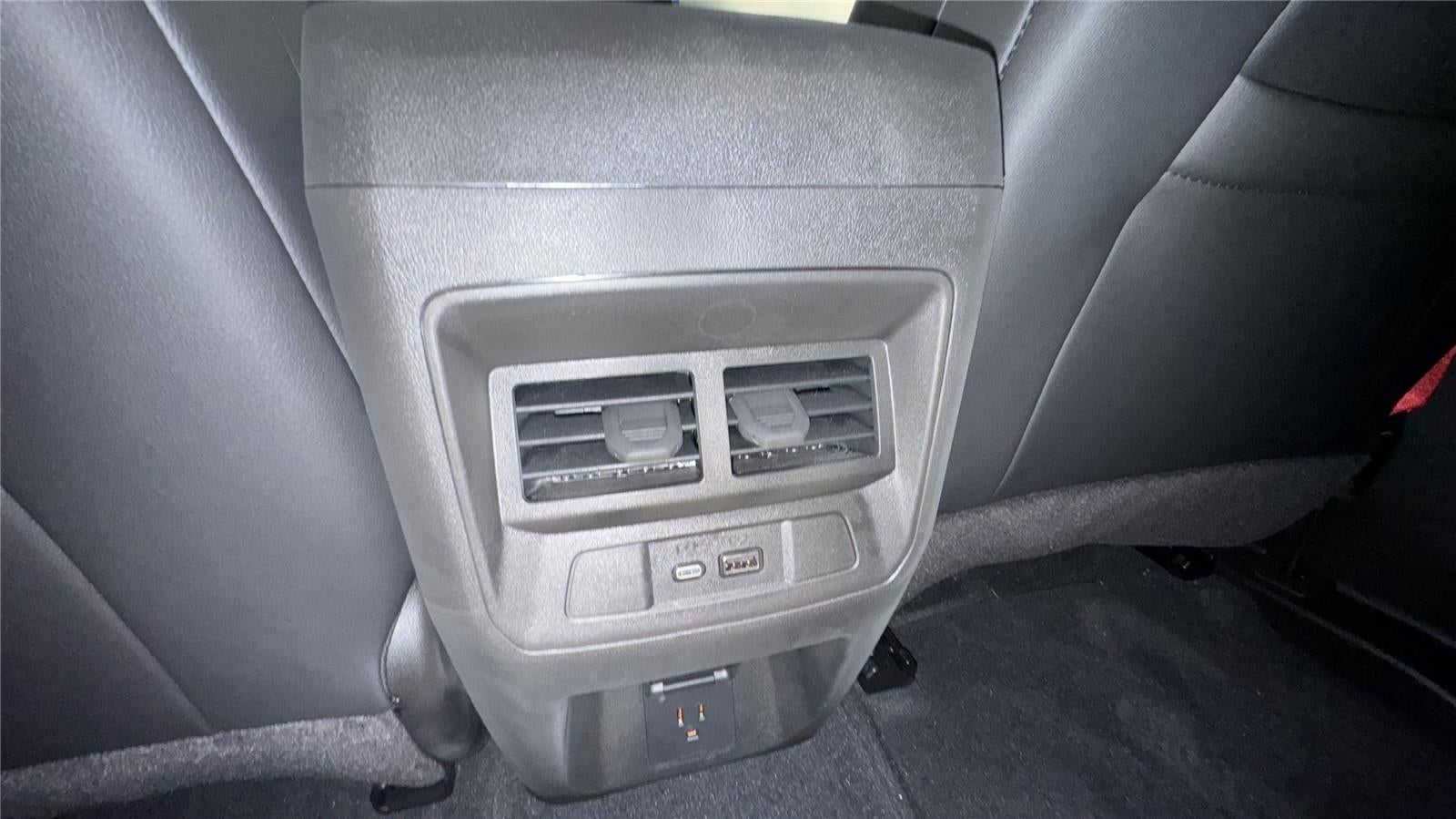 2025 GMC Canyon 4WD AT4