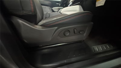 2025 GMC Canyon 4WD AT4