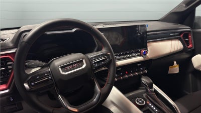 2025 GMC Canyon 4WD AT4