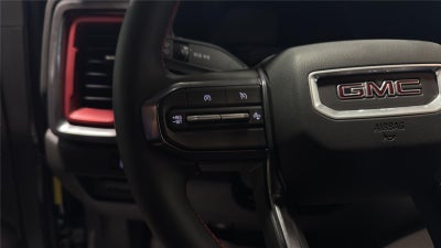 2025 GMC Canyon 4WD AT4