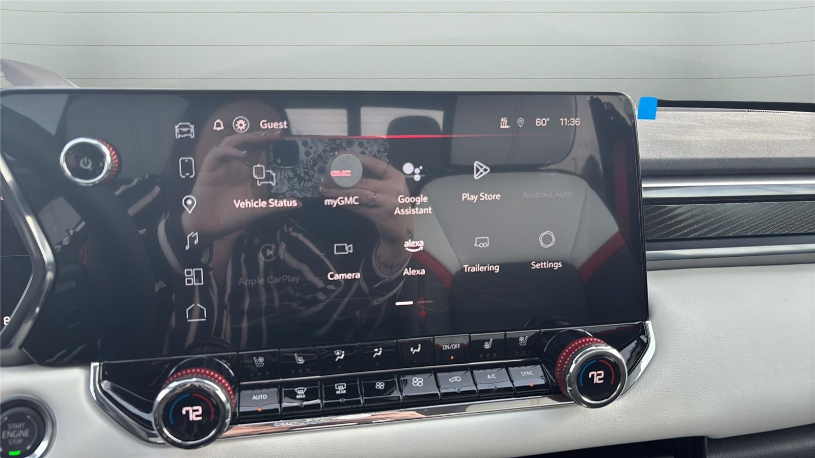 2025 GMC Canyon 4WD AT4