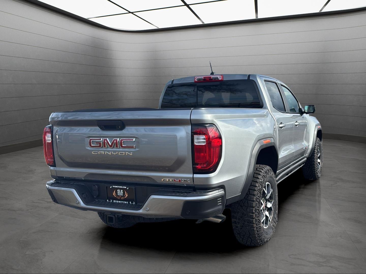 2025 GMC Canyon 4WD AT4