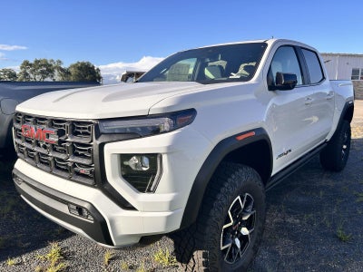 2025 GMC Canyon 4WD AT4