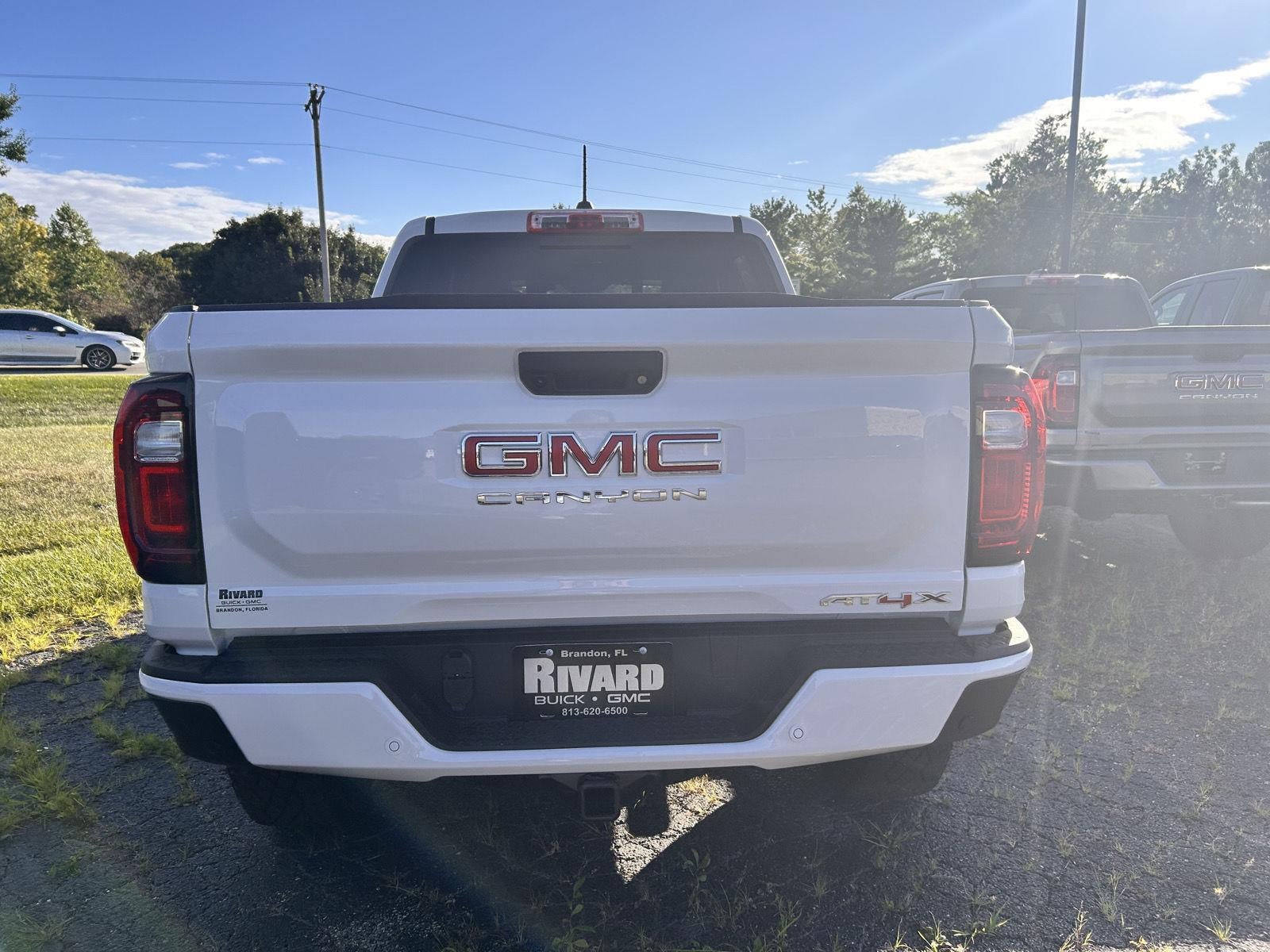 2025 GMC Canyon 4WD AT4