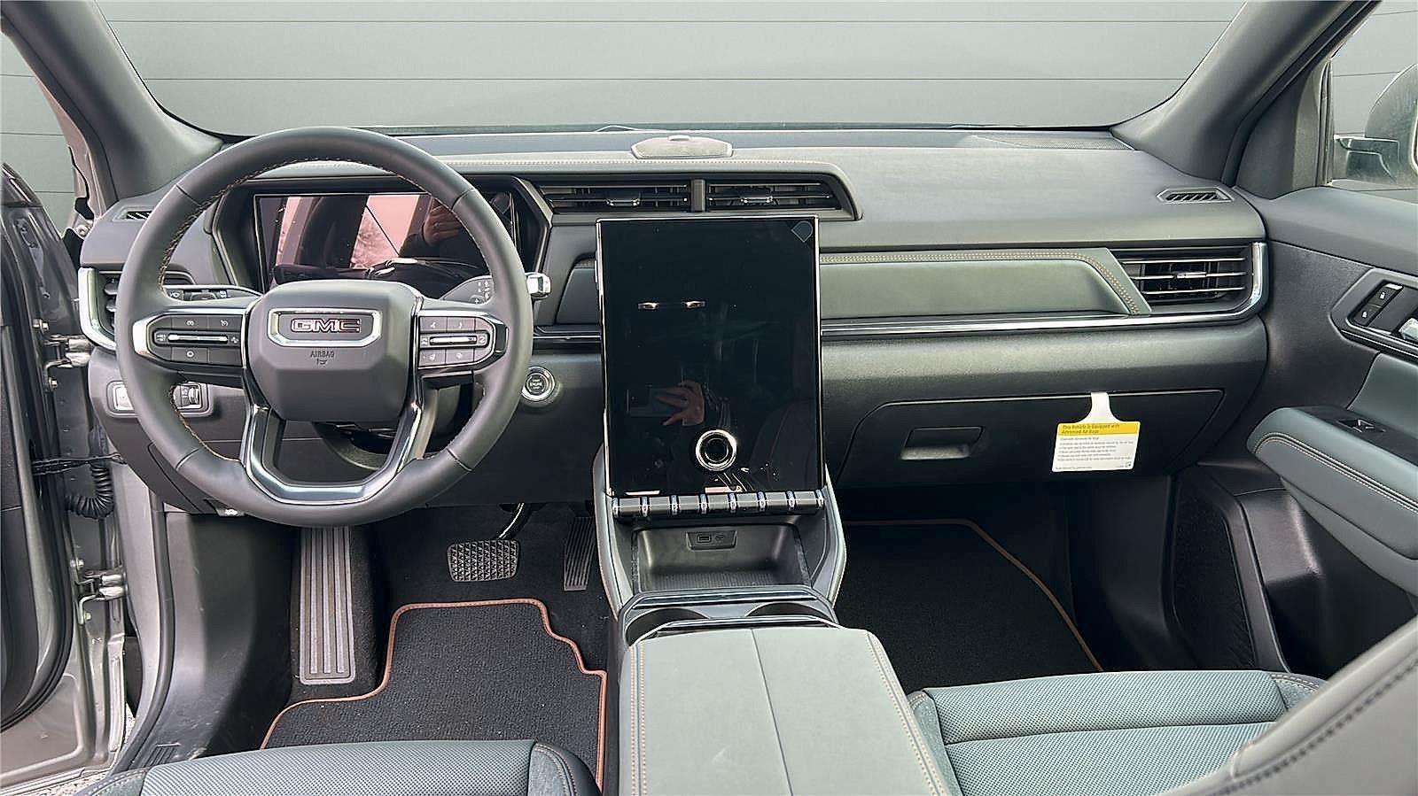 2026 GMC Terrain AWD AT4