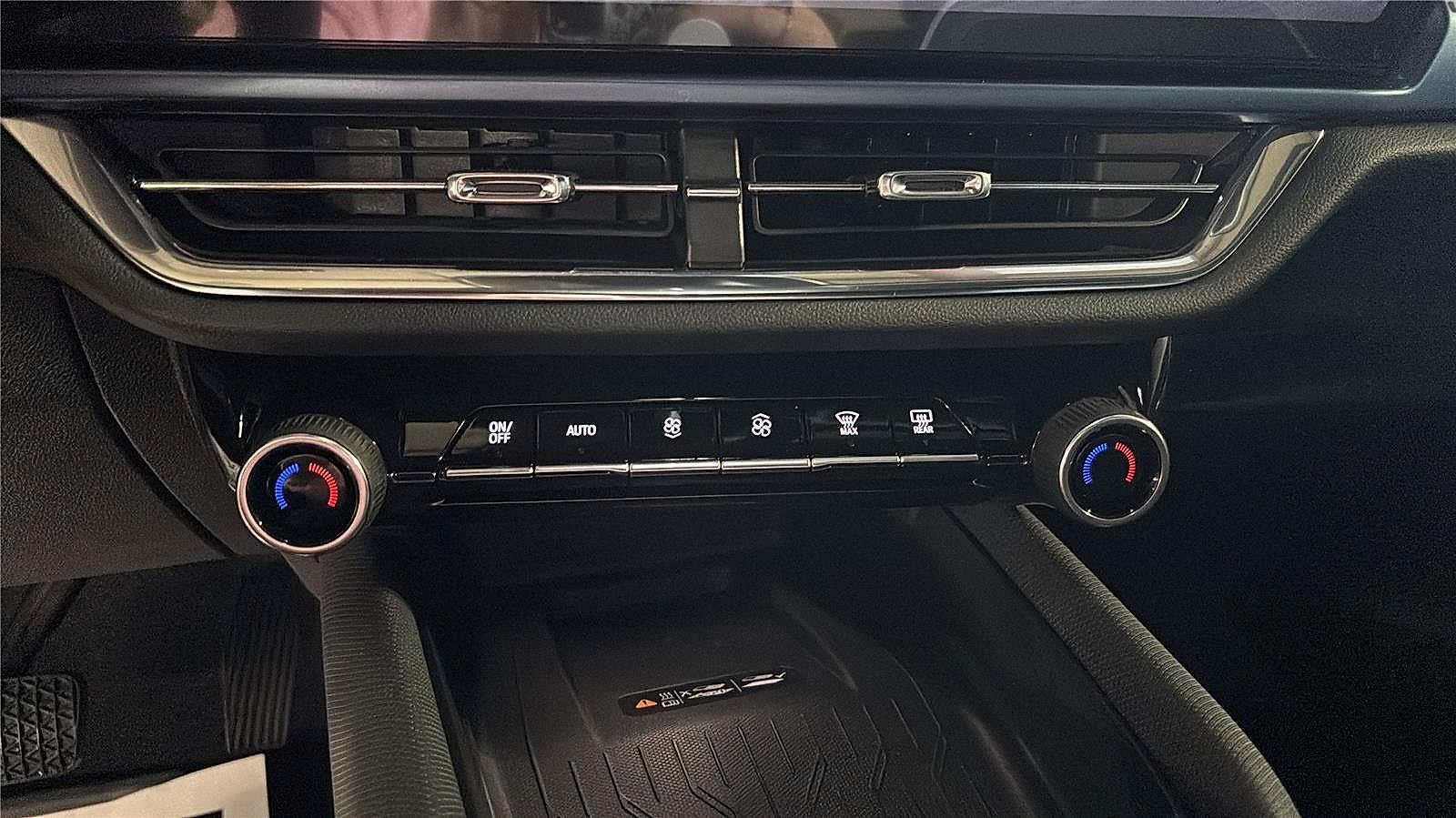 2026 Chevrolet Equinox EV LT2 w/PDE