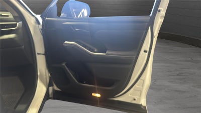 2023 Toyota Highlander Hybrid LE