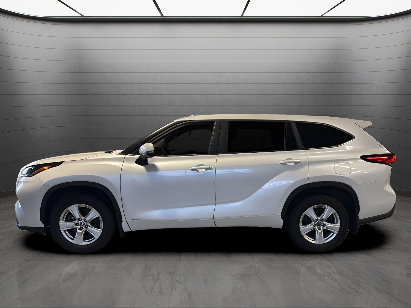 2023 Toyota Highlander Hybrid LE