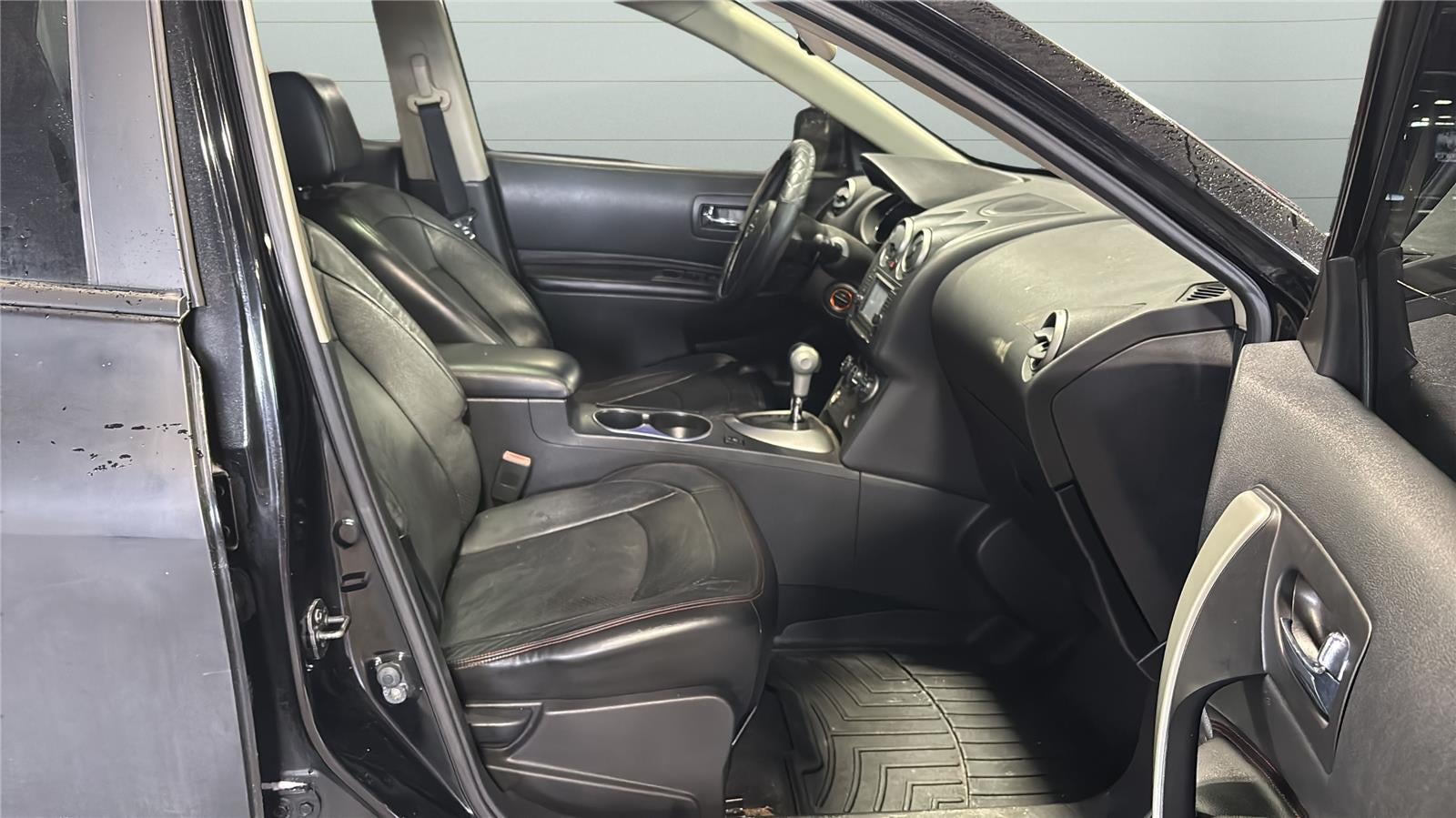 2011 Nissan Rogue SV