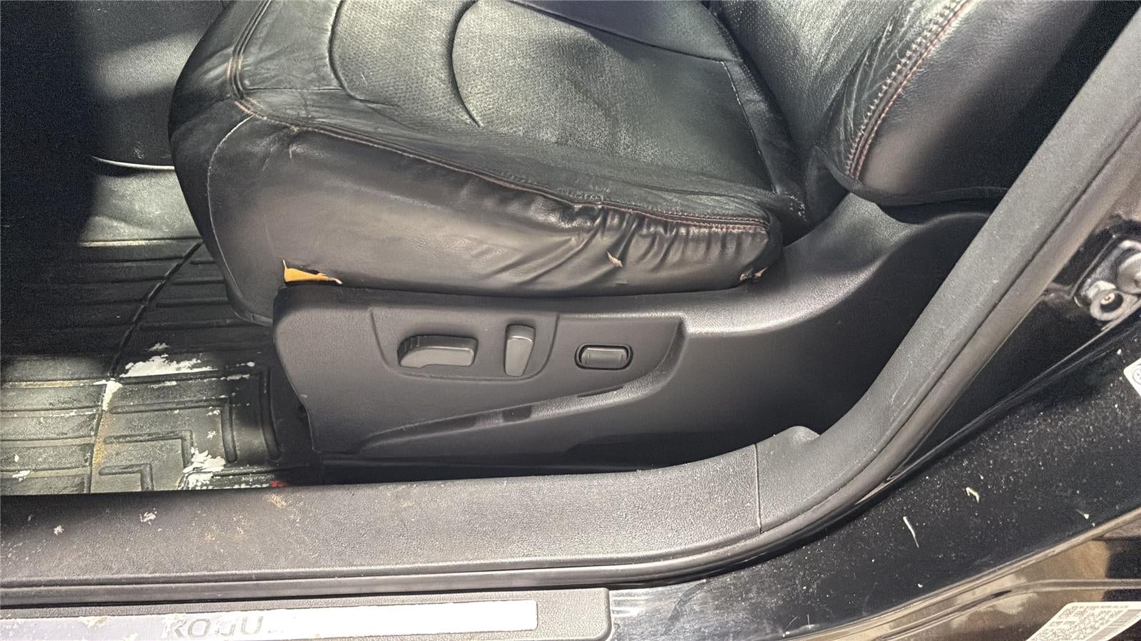 2011 Nissan Rogue SV